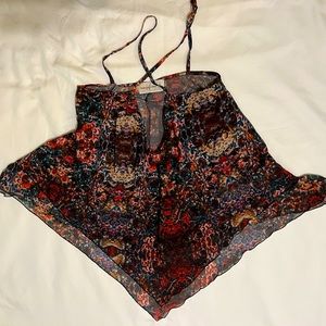 Abercrombie & Fitch floral tank